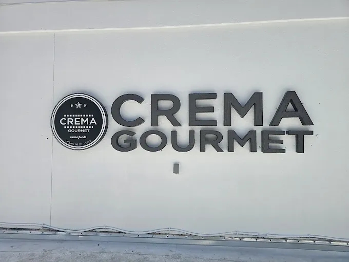 Crema Gourmet dimensional letters and round logo sign in Miami
